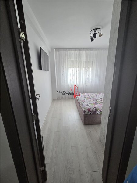 Pantelimon - Morarilor, 2 camere, decomandat, constr.1984